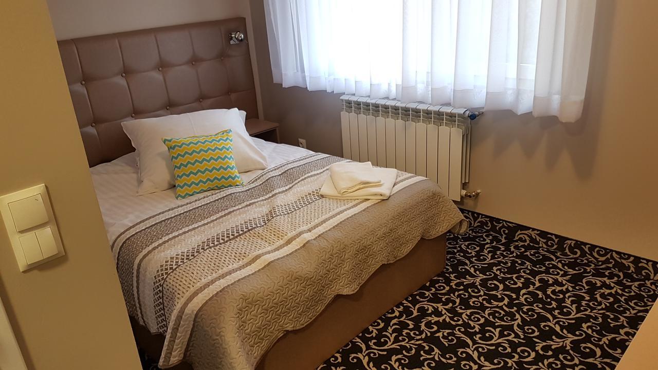 Hotel Gutland Wysokie Mazowieckie 外观 照片