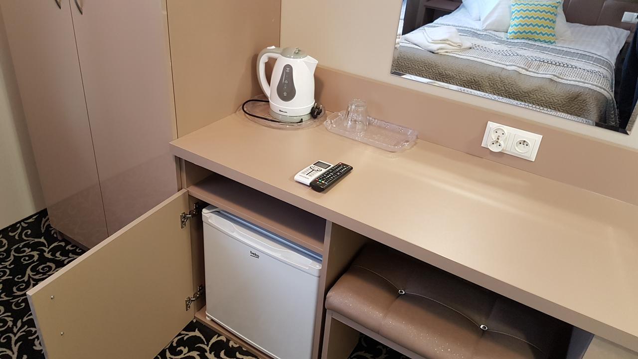 Hotel Gutland Wysokie Mazowieckie 外观 照片